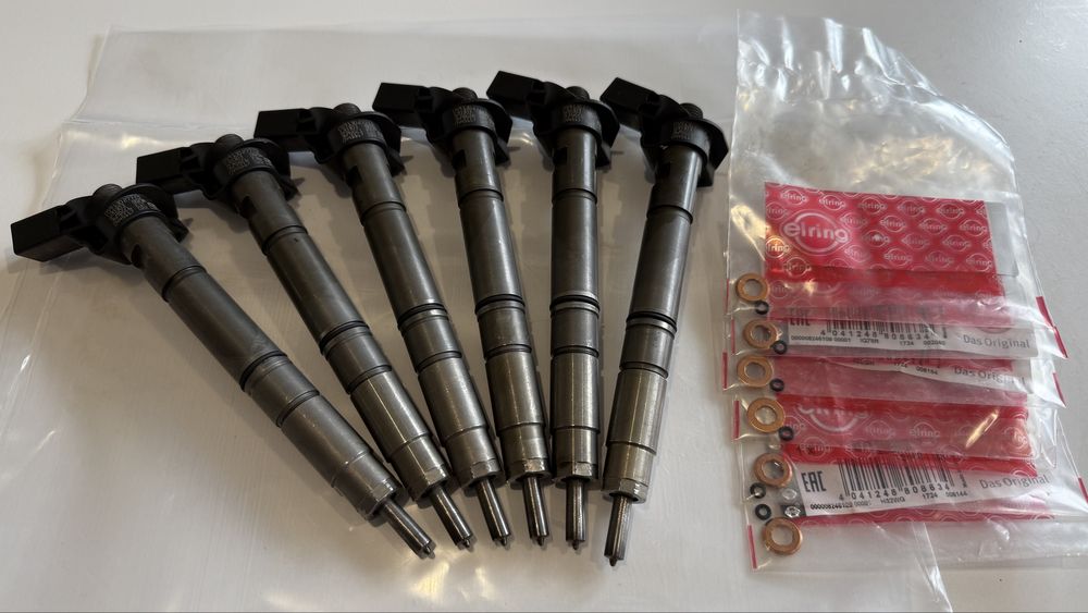 Форсунки паливні CRCA 3.0 tdi 059130277CD 0445117021