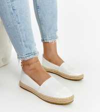 Białe espadryle Carugo 39