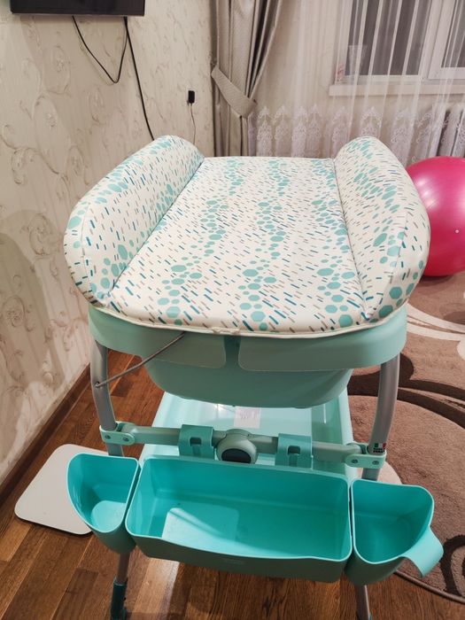 Пеленальний столик ванночка 2в1 Chicco Cuddle & Bubble