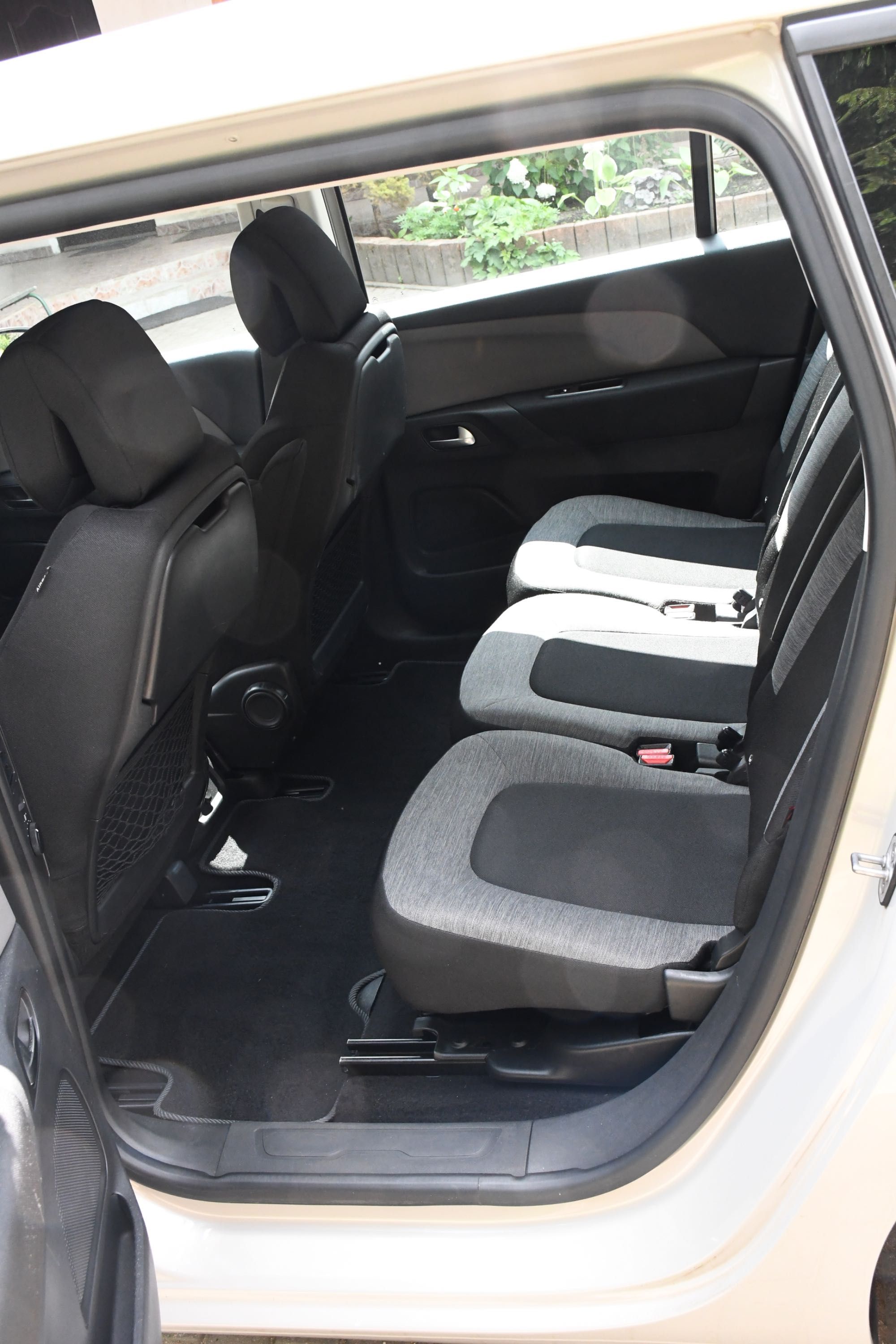CitroenC4 Grand Picasso II, 1.6 BlueHDi 120KM, 7-osobowy, bezwypadkowy