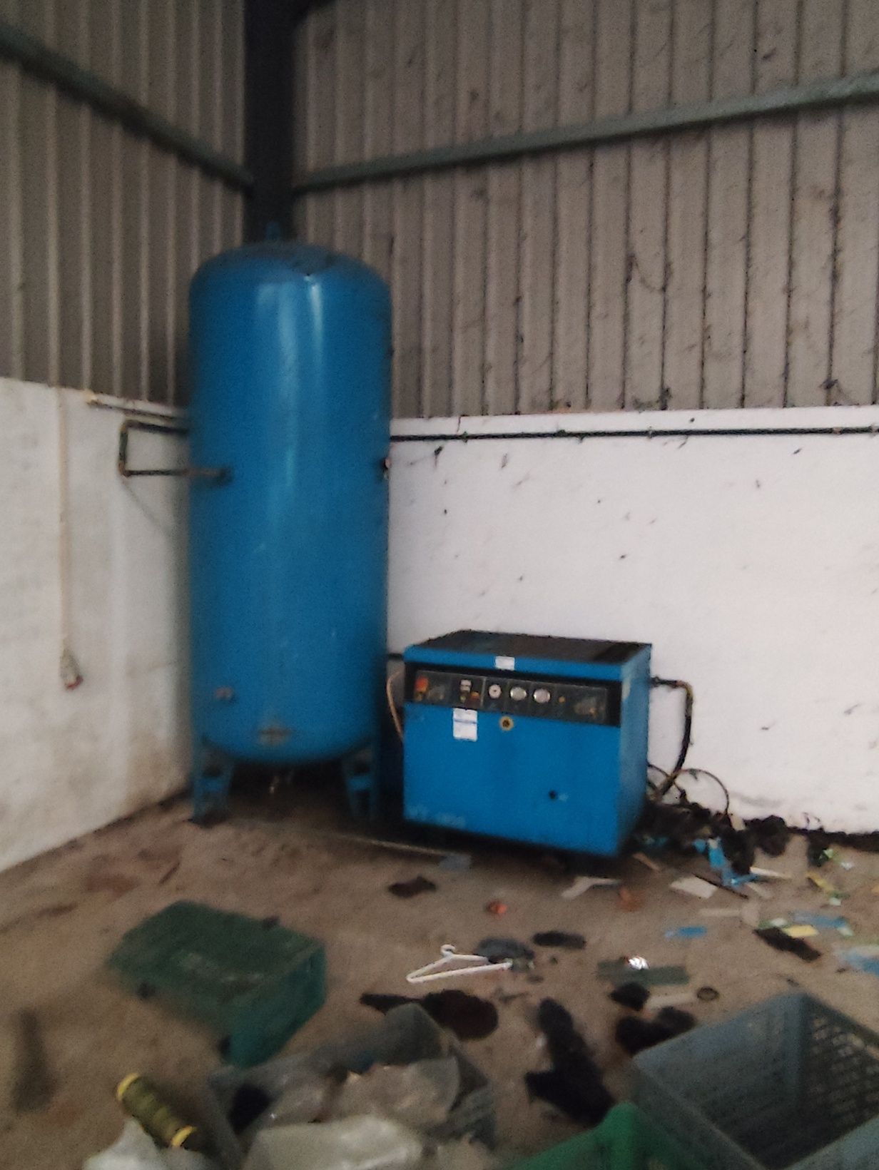 Vende se compressor