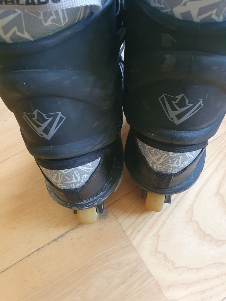 Rollerblade Dt5 r44.5 wkladka 29 cm rolki agresywne trs