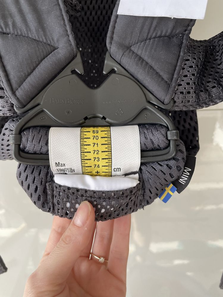 Nosidełko Babybjorn Mini 3D Mesh