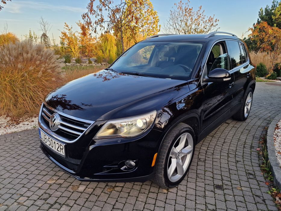 Volkswagen Tiguan 4x4 Bi Xenon Skrętny Navi Grzane Fotele Hak Panorama