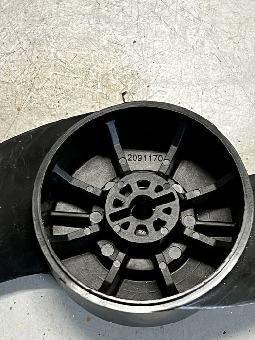 Śruba silnika elektrycznego Minn kota  MKP 37