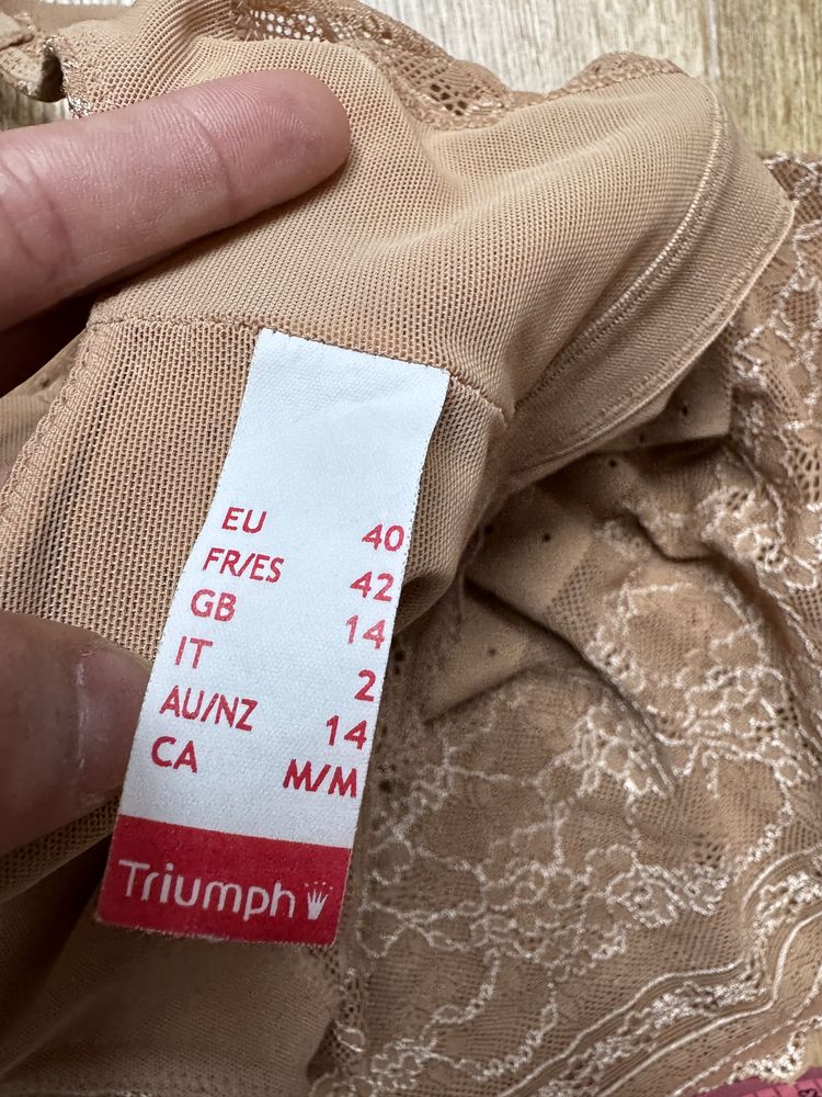 Triumph S podkoszulek sexy koszulka wyszczuplajaca