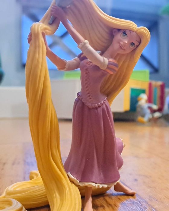 Bonecos personagens Disney