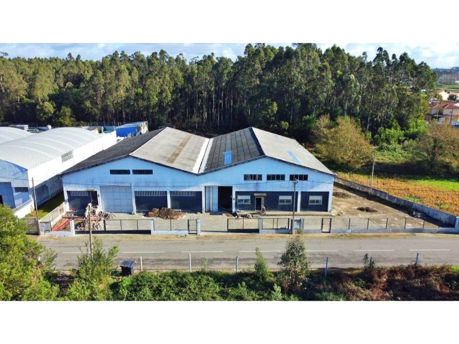 Armazém como novo em Maceda, Ovar