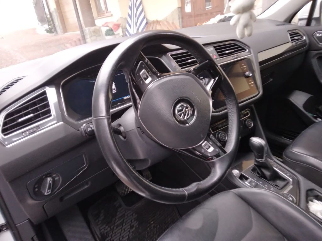Volkswagen Tiguan 2.0tsi 4motion. 2018rok
