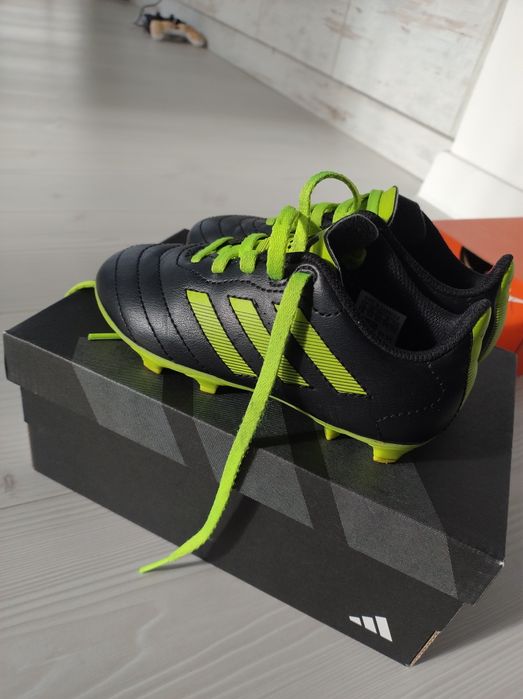 Buty korki, Adidas, 5-7 lat, 28.5 rozmiar, piłka nożna, raz ubrane