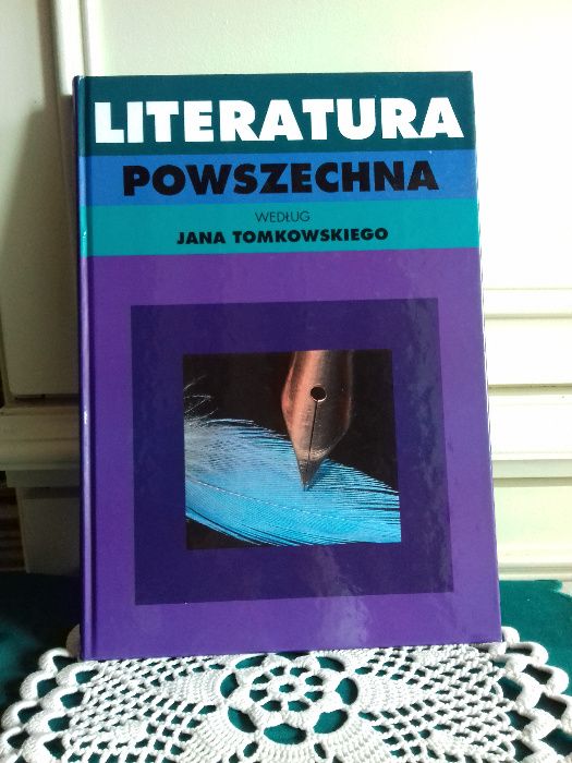 Literatura Powszechna według Jana Tomkowskiego