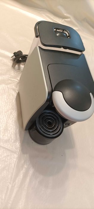 2 Maquinas De Cafe, Nespresso e Bosch