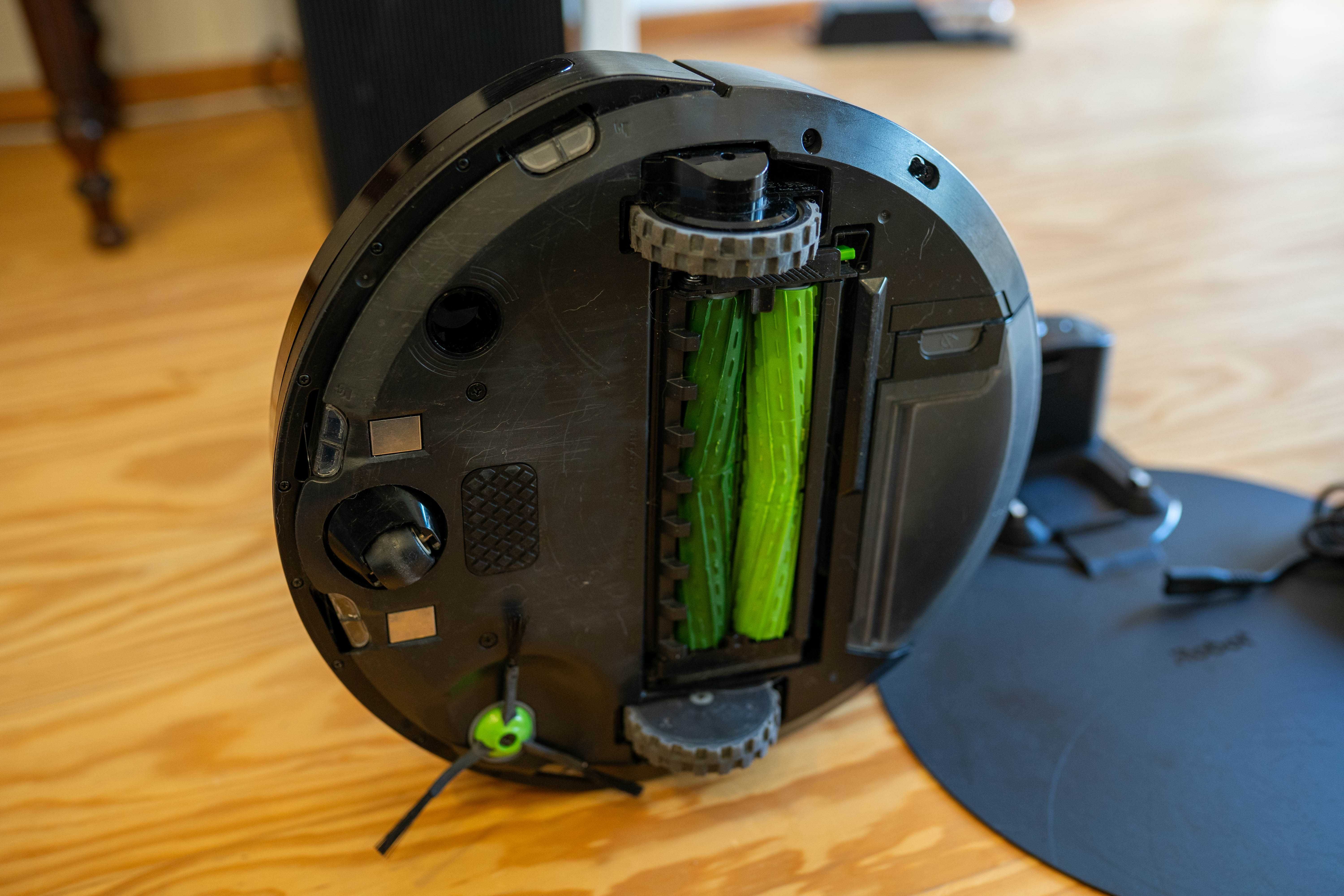 Aspirador Robô Roomba i5 Combo com Mopa