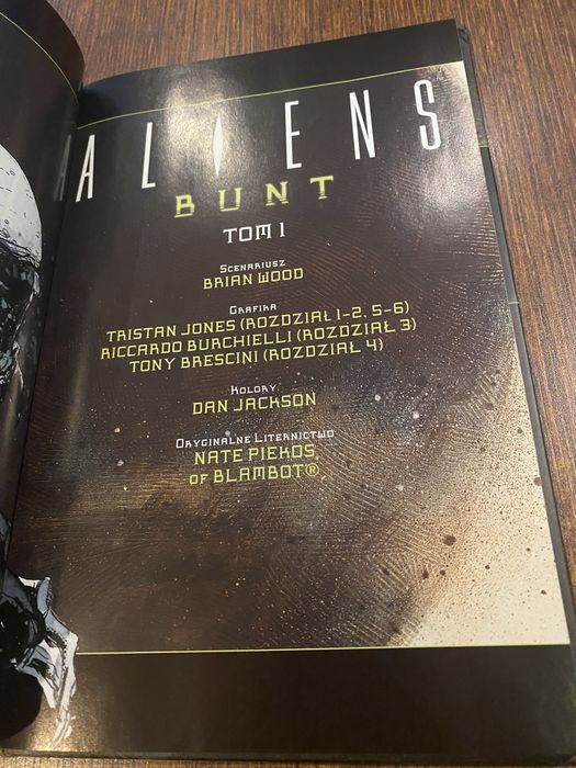 Komiks Aliens Bunt tom 1