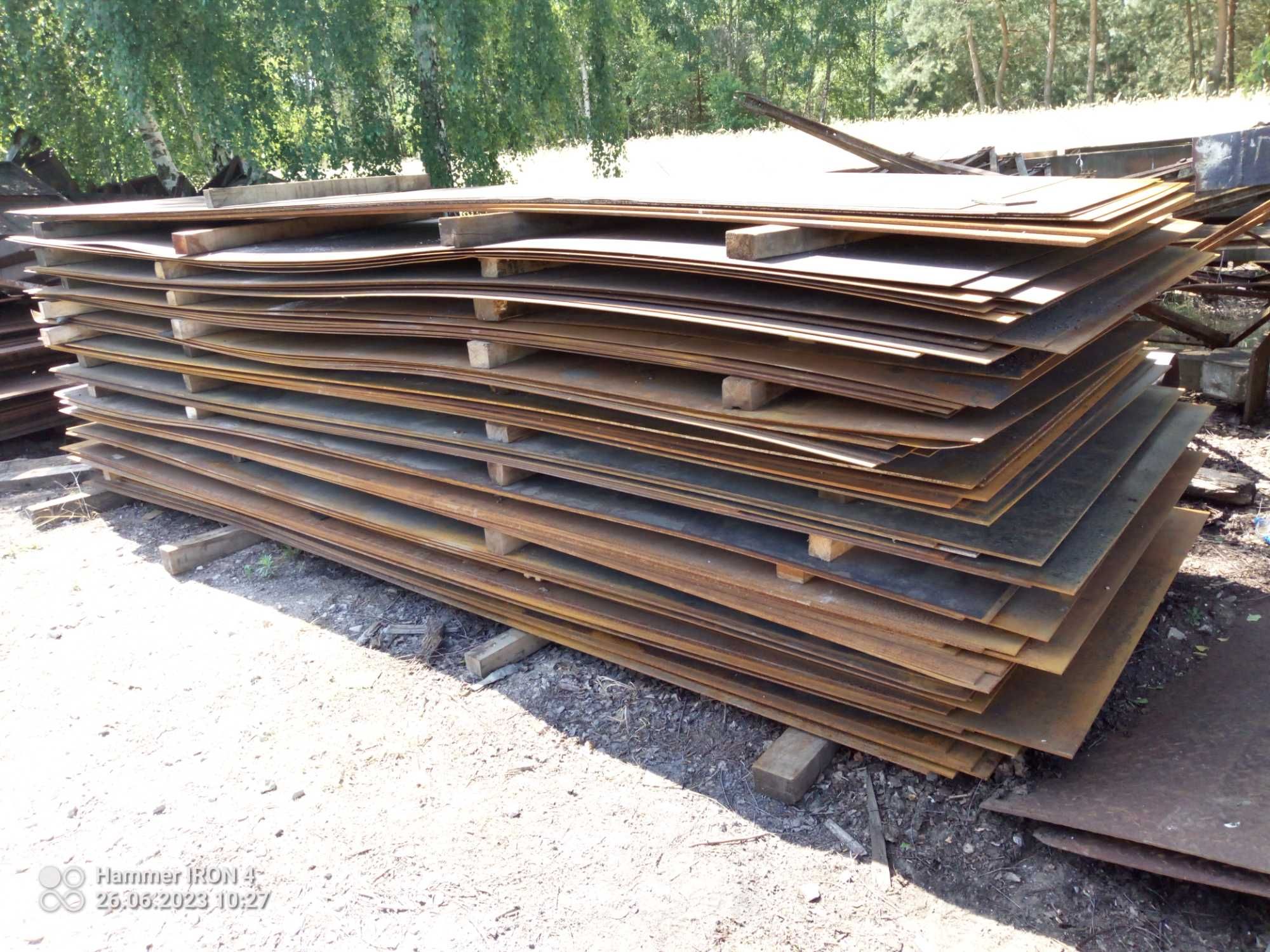 Blacha 4 mm czarna gładka   , blachy stal  podłoga 1,25 m  x2,5 m
