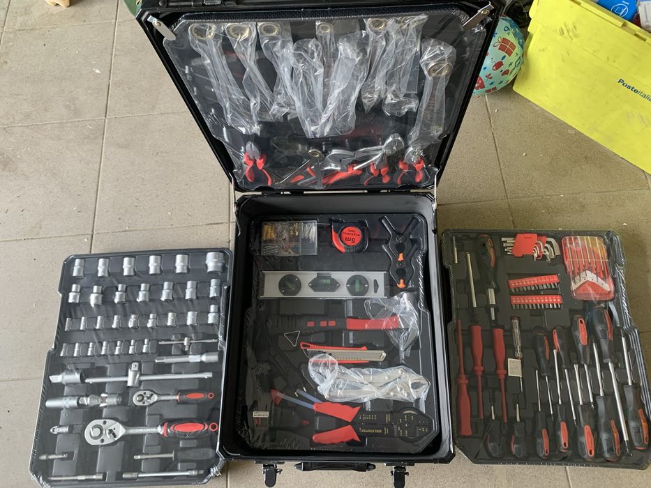 Професійний набір інструментів з тріскачкою в валізі 408 предметів
