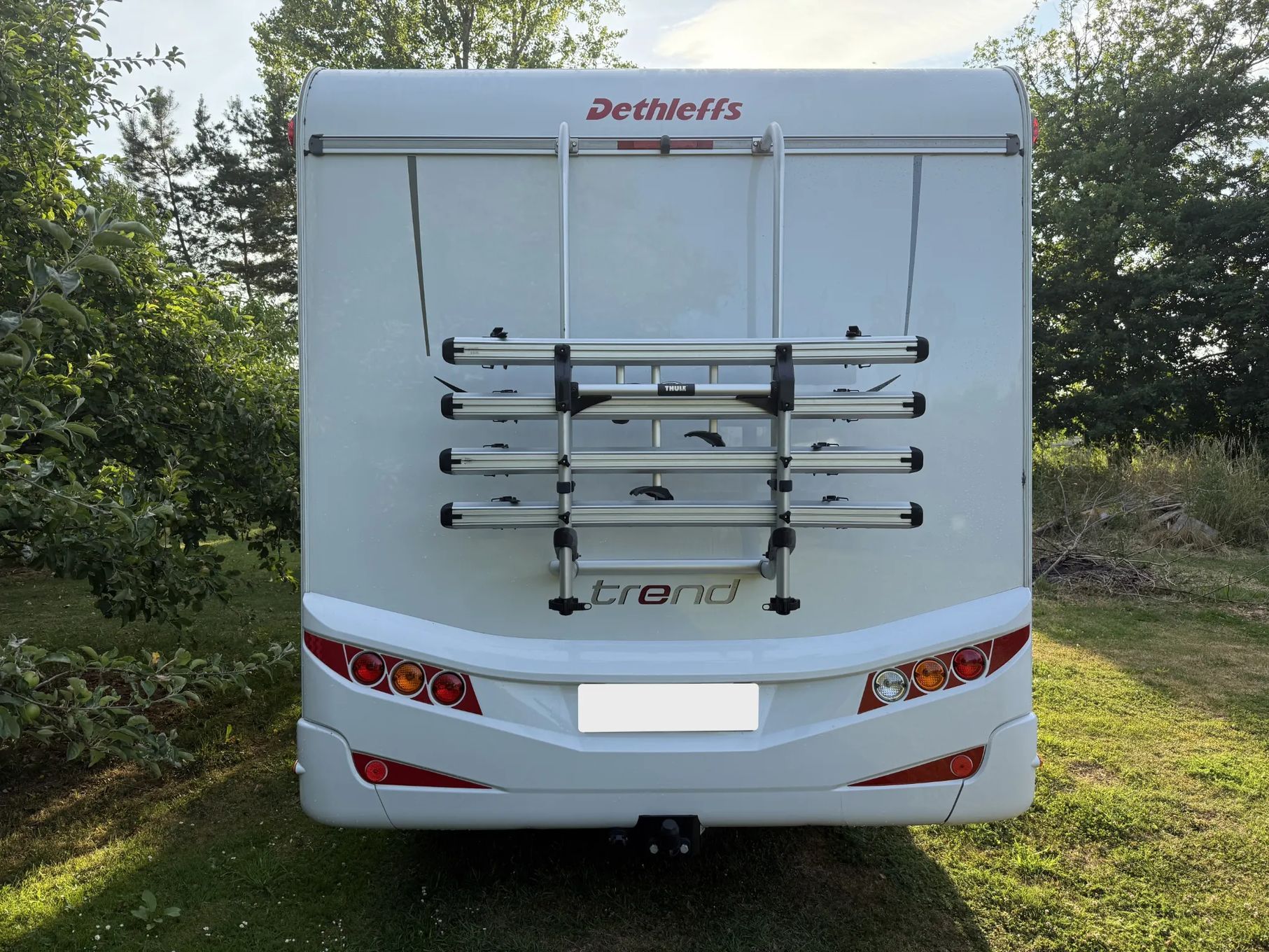 Dethleffs 7052  półintegra  camper kamper 5 osób  bezwypadkowy!salon Polska serwis,tv ,2x klima ,kamera! navigacja!