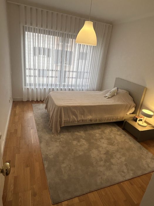 Cama Laslasas Modelo Uso + Tapete