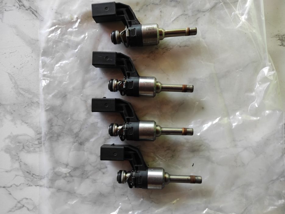 Форсунки 1.4tsi 03C906036E