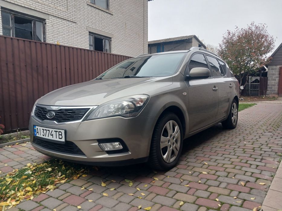 Продам кіа сеед 2011