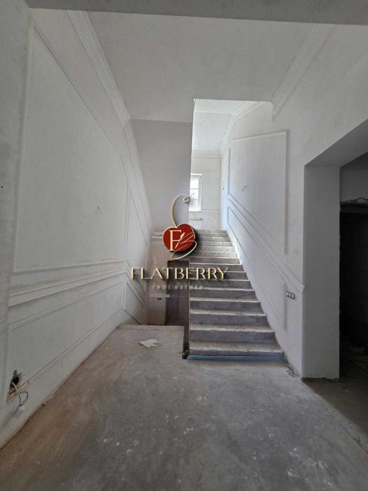 Без% Продажа дома, Стоянка, Киево-Святошинский район, 820 м2