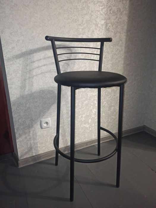 Стілець Маркос Хокер чорний AMF