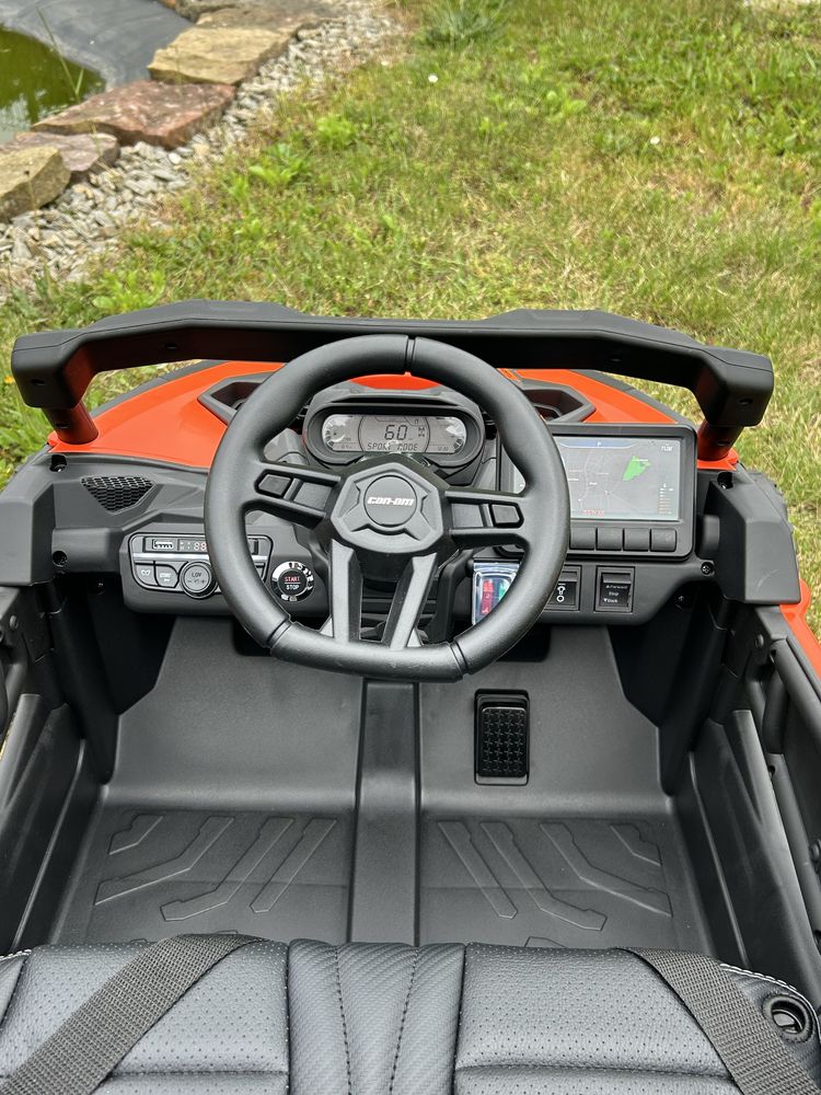 Auto na akumulator Quad ATV Buggy CAN-AM Maverick 4x200 Watt 24Volt
