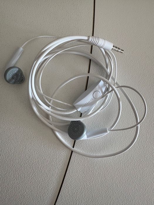 Fones Samsung em ótimo estado com