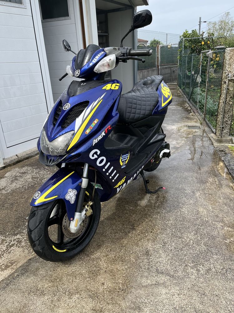 Yamaha aerox 100