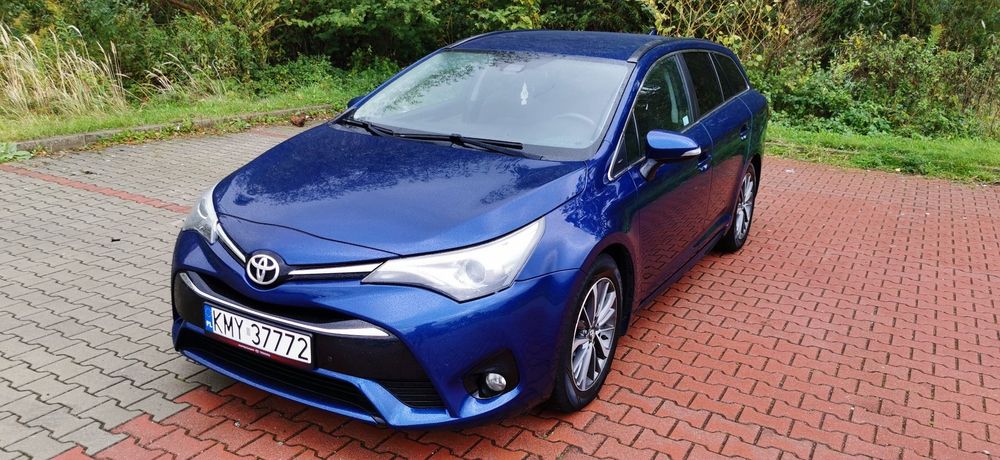 Toyota Avensis Toyota Avensis 2.0 benzyna automat krajowy