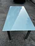 Mesa toda em inox com vidro temperado