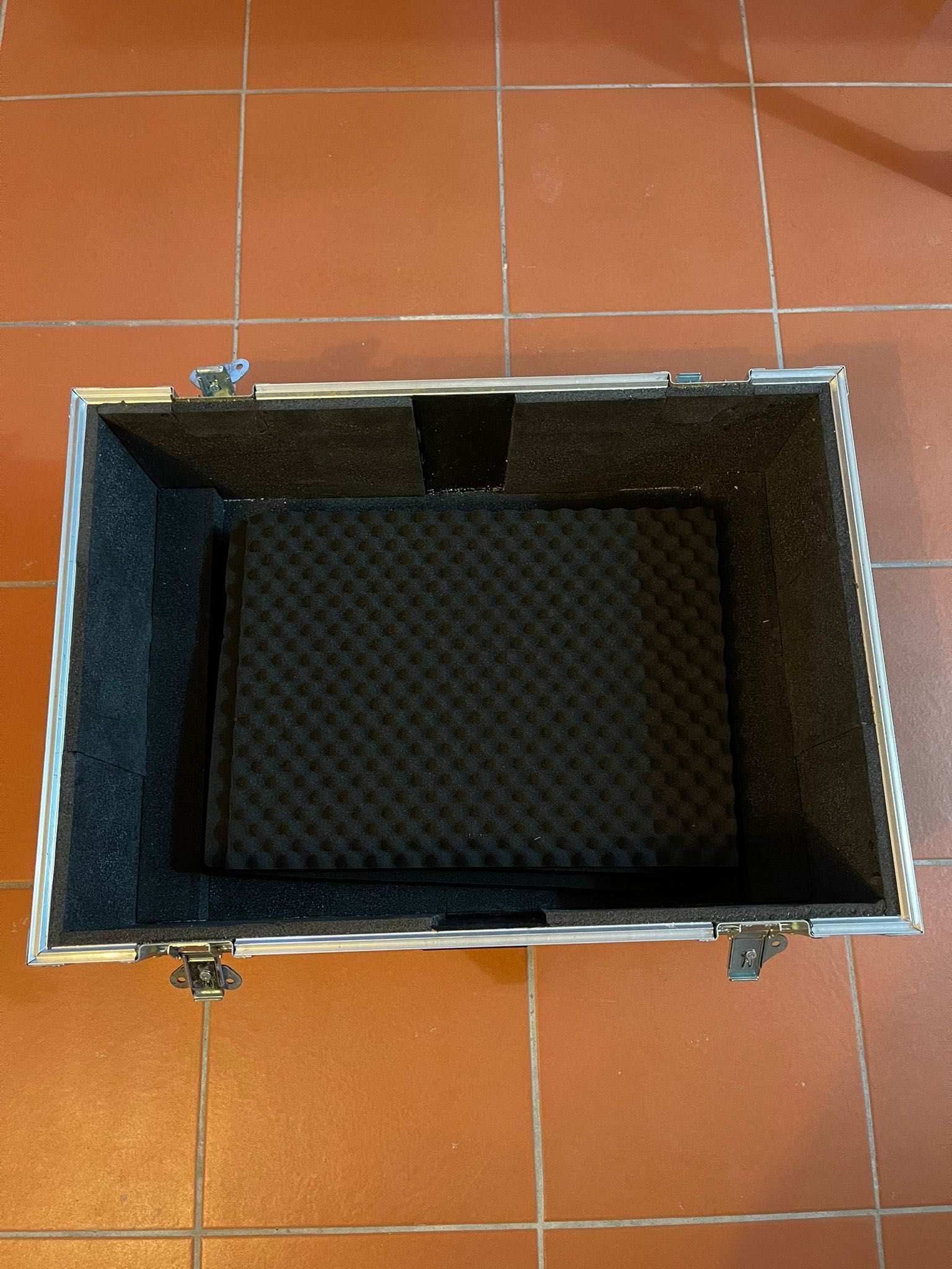 Flightcase / Caixa de transporte