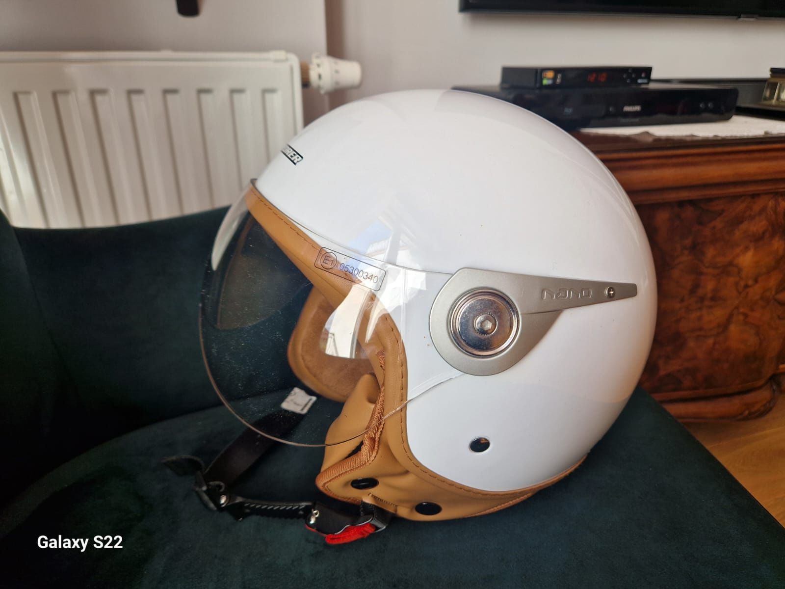 Sprzedam kask explorer nano w stylu retro rozmiar S