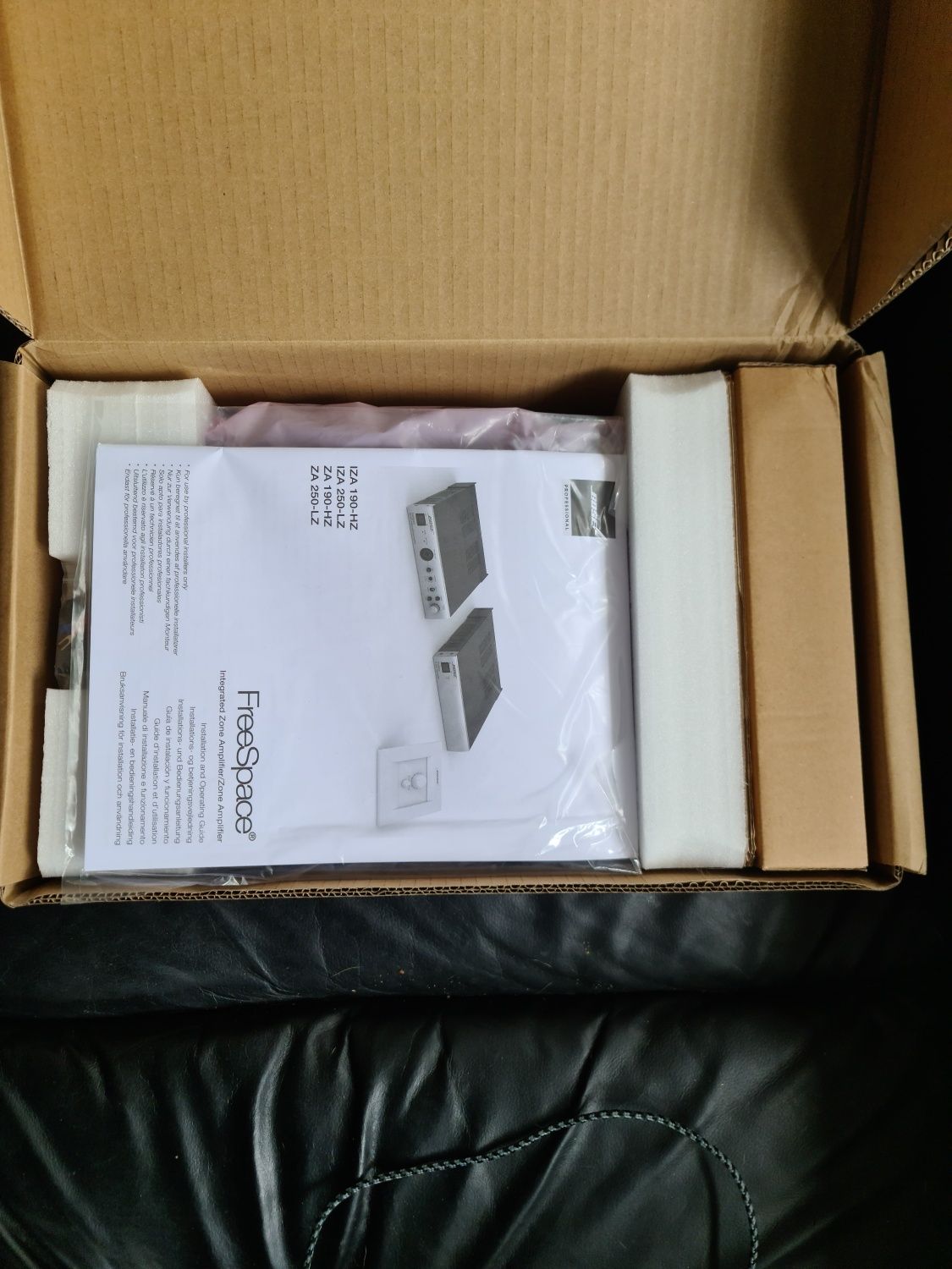 Wzmacniacz Bose  free spacer iza 250 lz