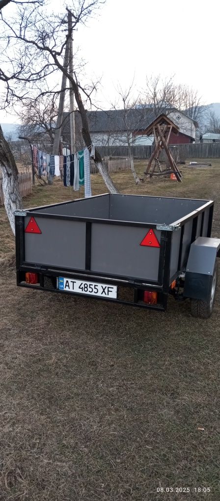 Продам прицеп новий