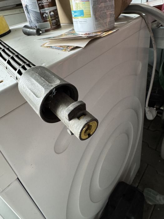 Myjka kercher dostawka do kostki brukowej chodnika