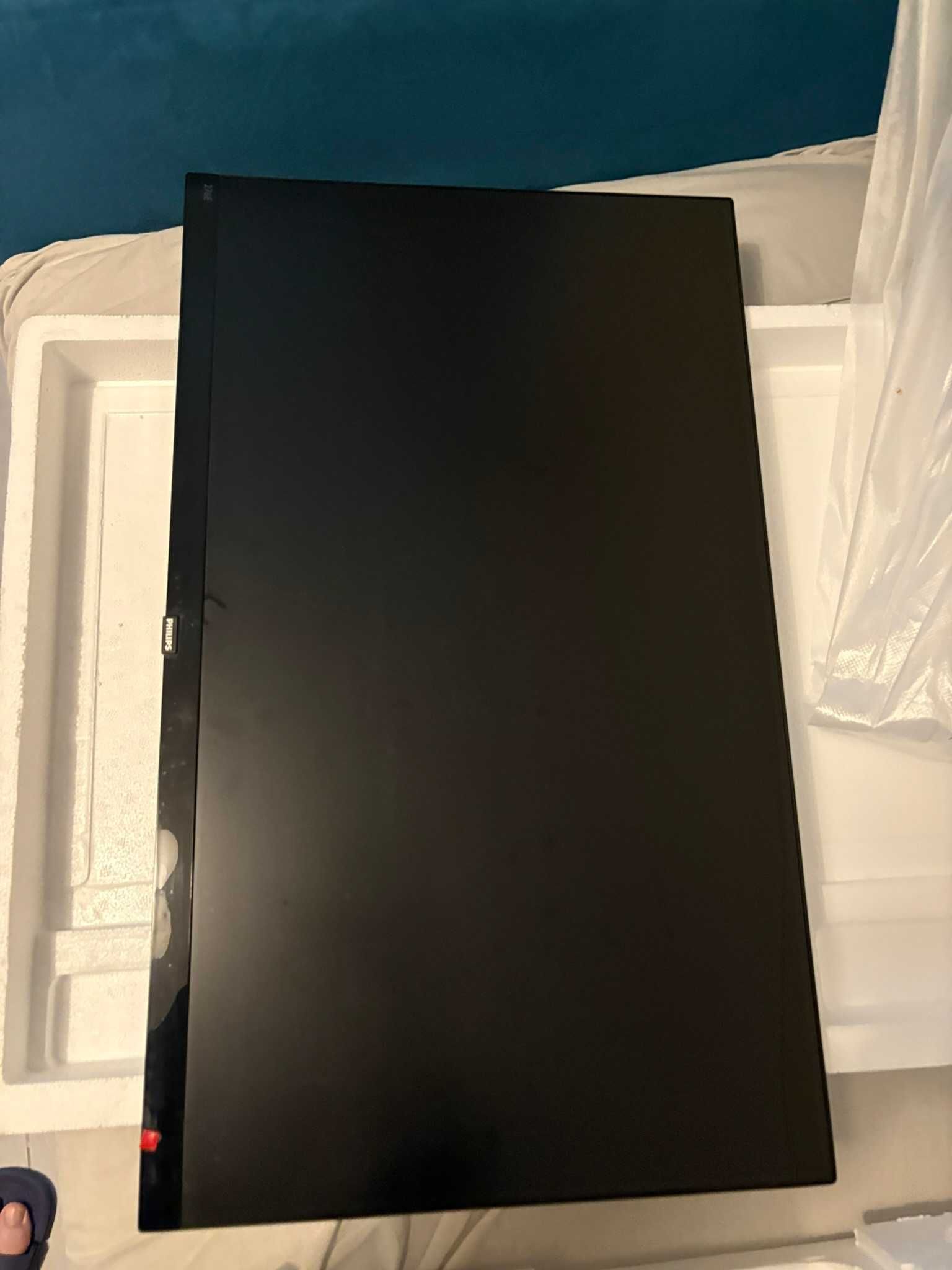Monitora 27" Philips