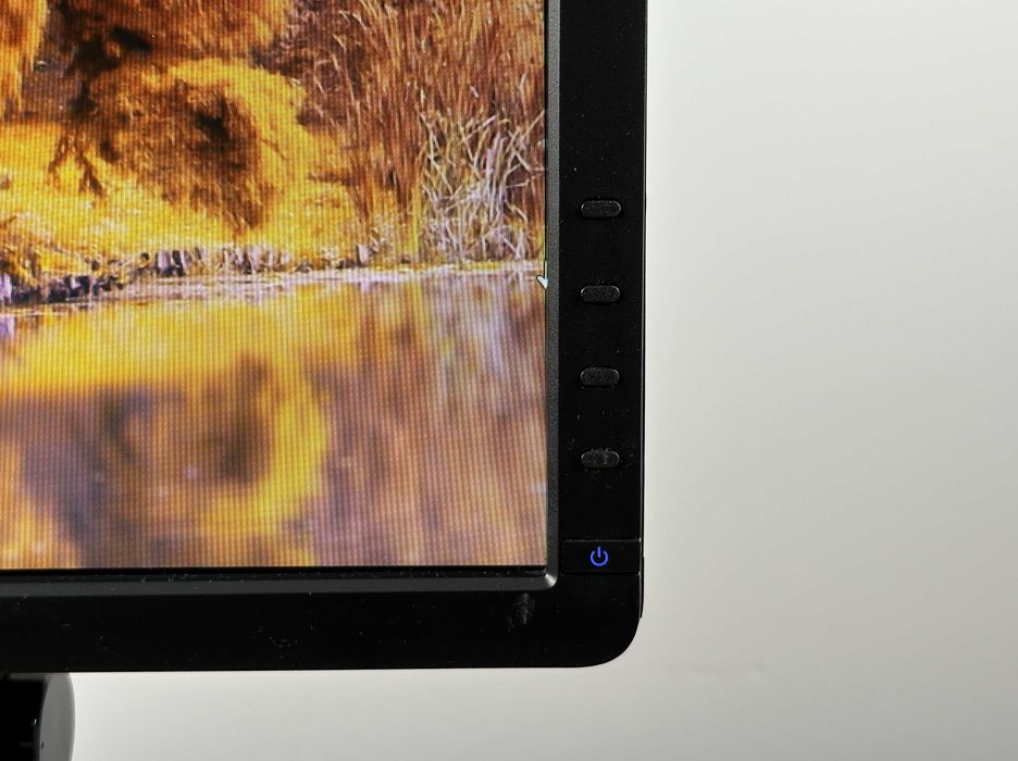 Idealny do biura Monitor Dell P2412H 24” LED Full HD