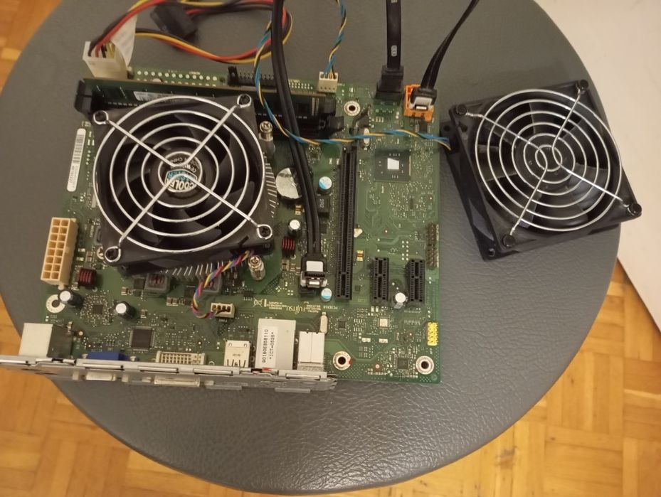 płyta główna Fujitsu D3230A13 GS 4