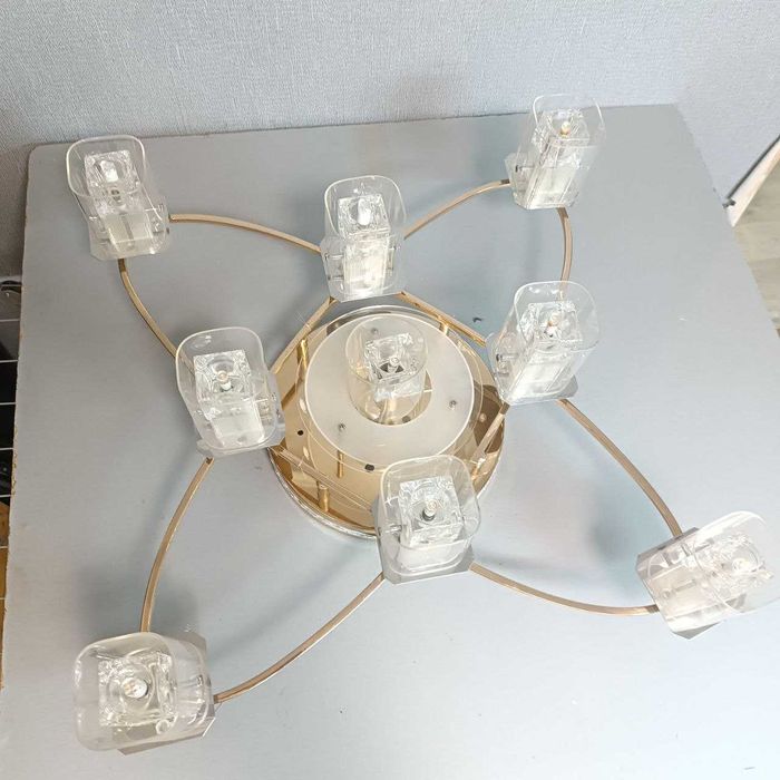 Люстра led светодиодная потолочная металл 60 см 10-60w
9 ламп+ лента