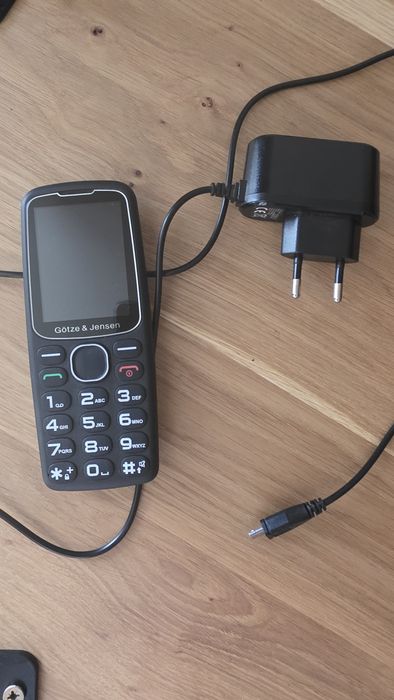 Telefon dla seniora Gotze&Jensen