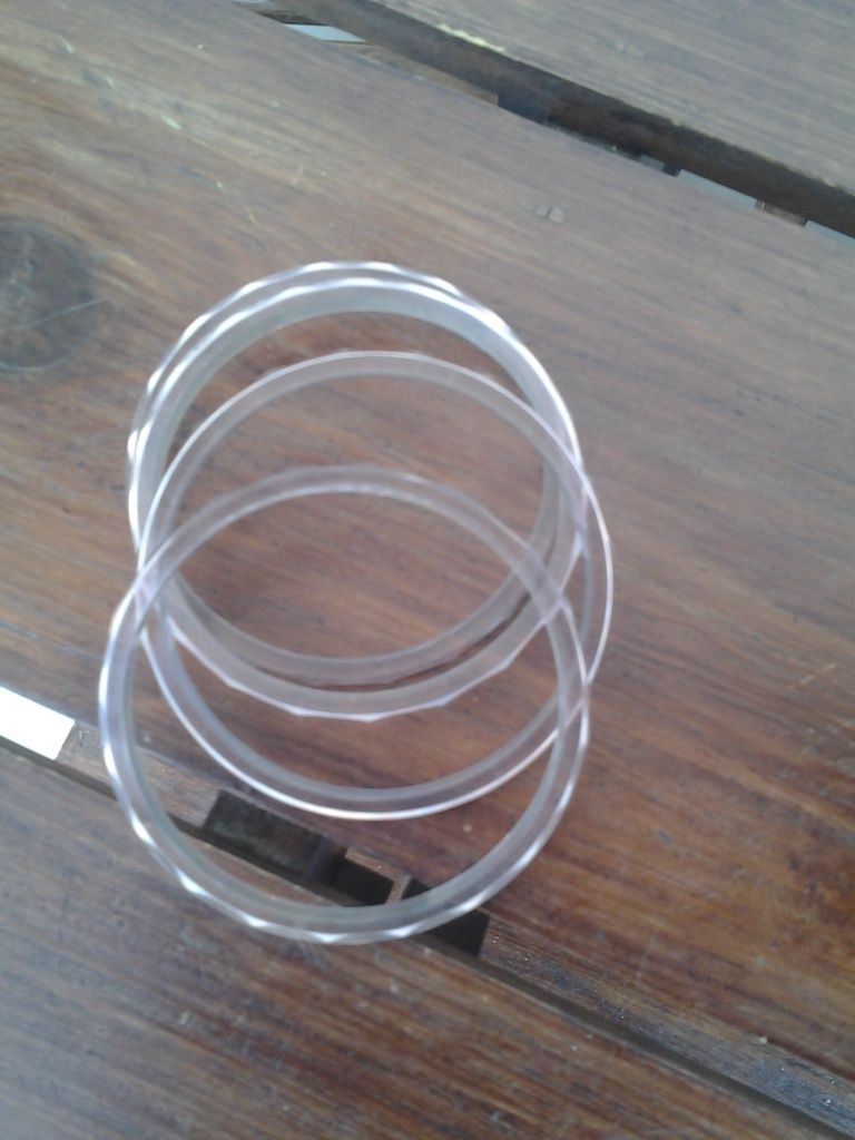 Várias pulseiras