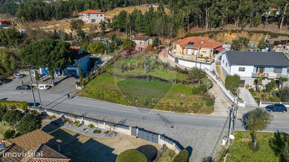 Moradia T4 para venda