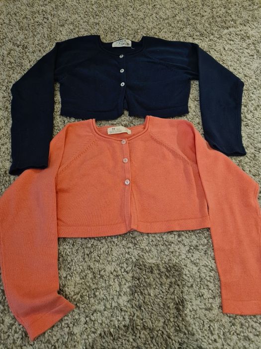 Bolero azul escuro e rosa. Marca zippy. 5/6 anos