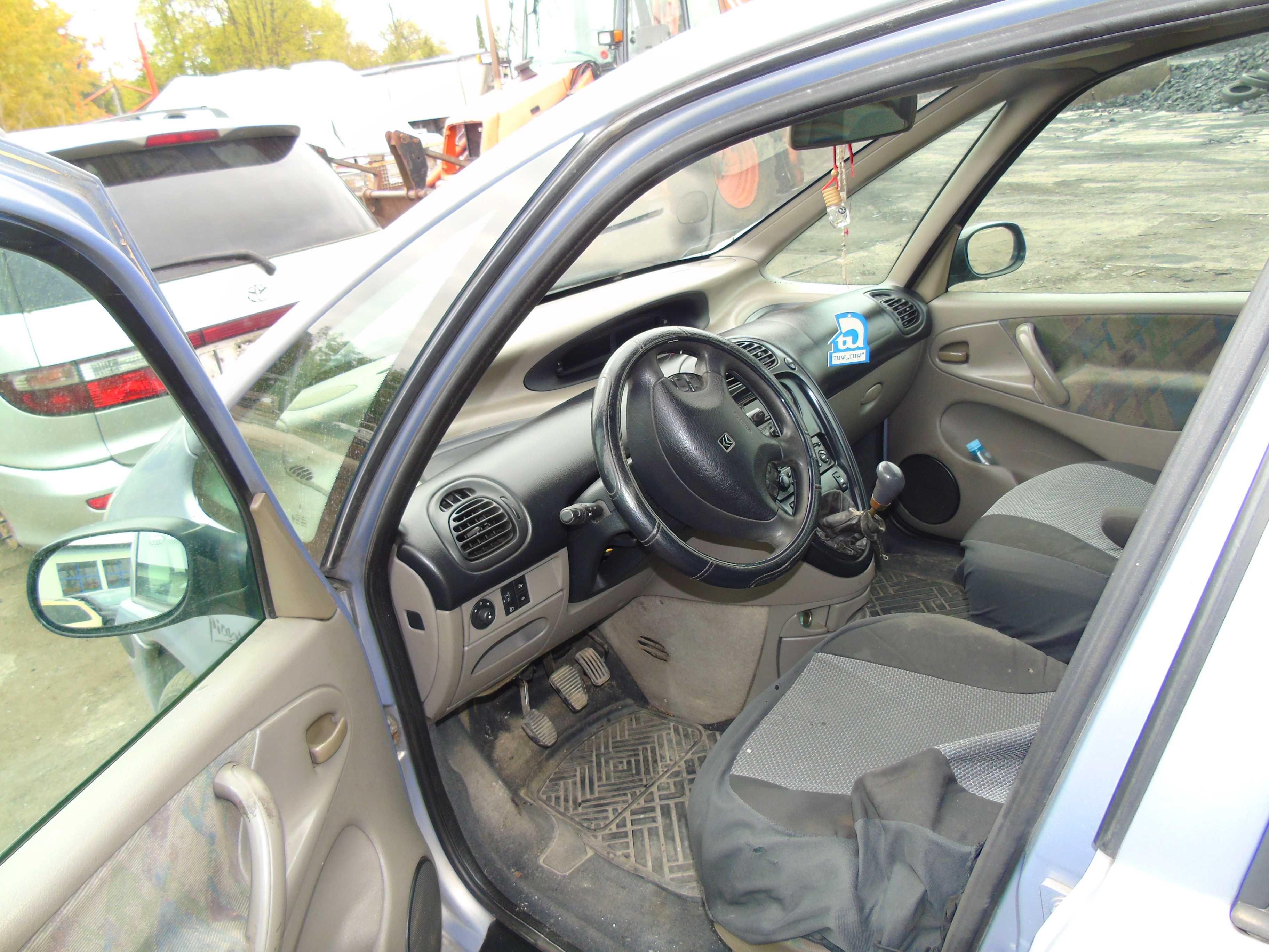 Citroen Xsara Picasso 2.0 diesel 2000r. części