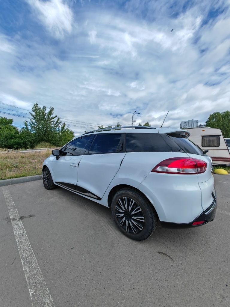 Renault Clio 4 2016 р. 1,5 дизель