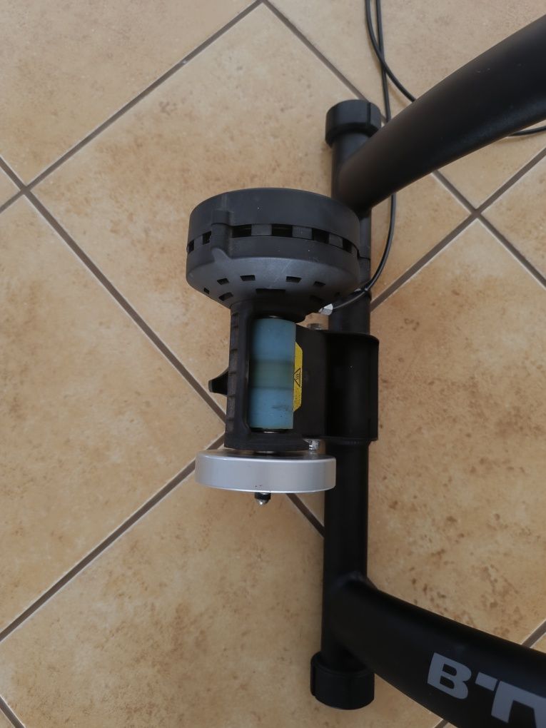 Vendo rolo de bicleta BTWIN 300