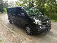 Opel Vivaro 0pel Vivaro Navi kamera cofania 9 osób 2x dzwi long L2H1