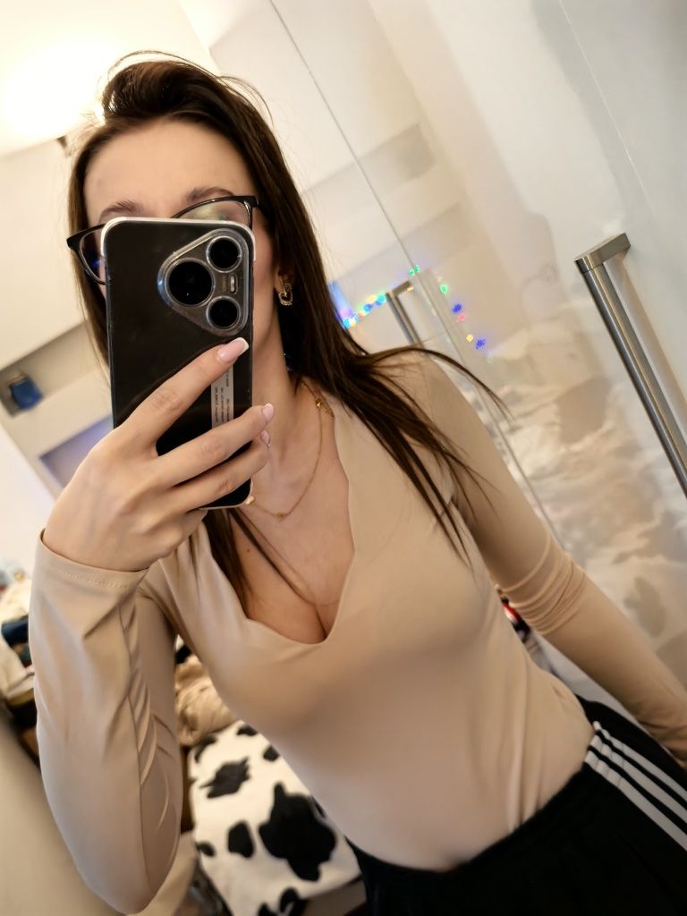 Body cieliste beżowe śliski materiał