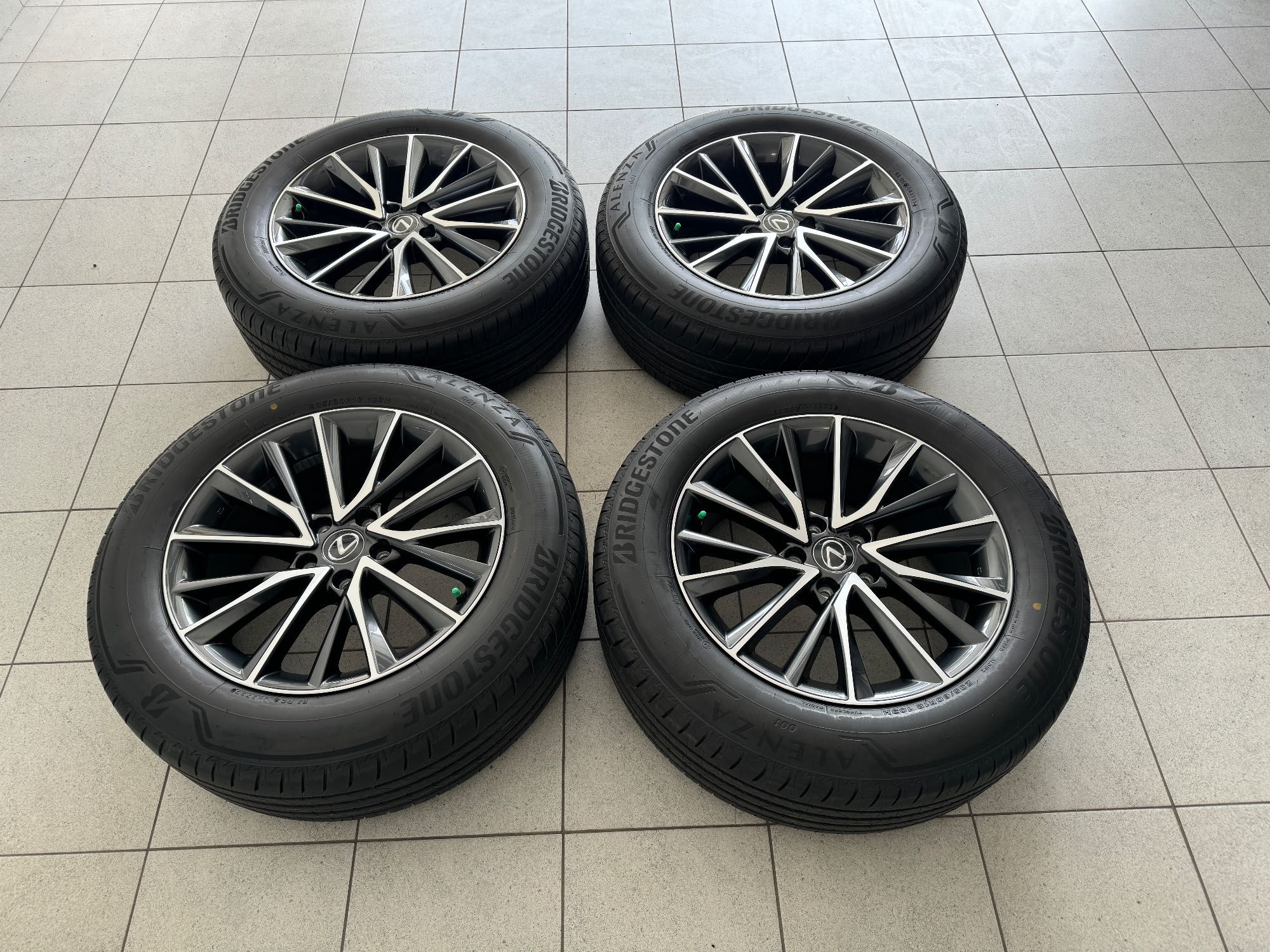 Koła letnie oryginalne felgi LEXUS NX 2023, 235/60 r18 cali, TPMS nowe